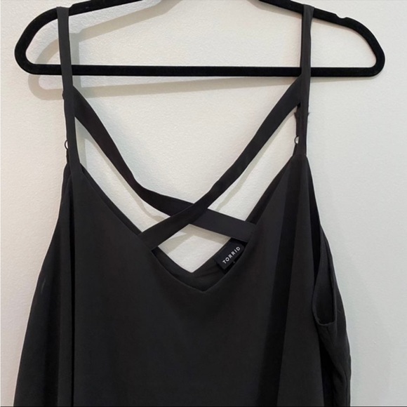 Torrid Cross Front Swing Tank - Picture 2 of 3